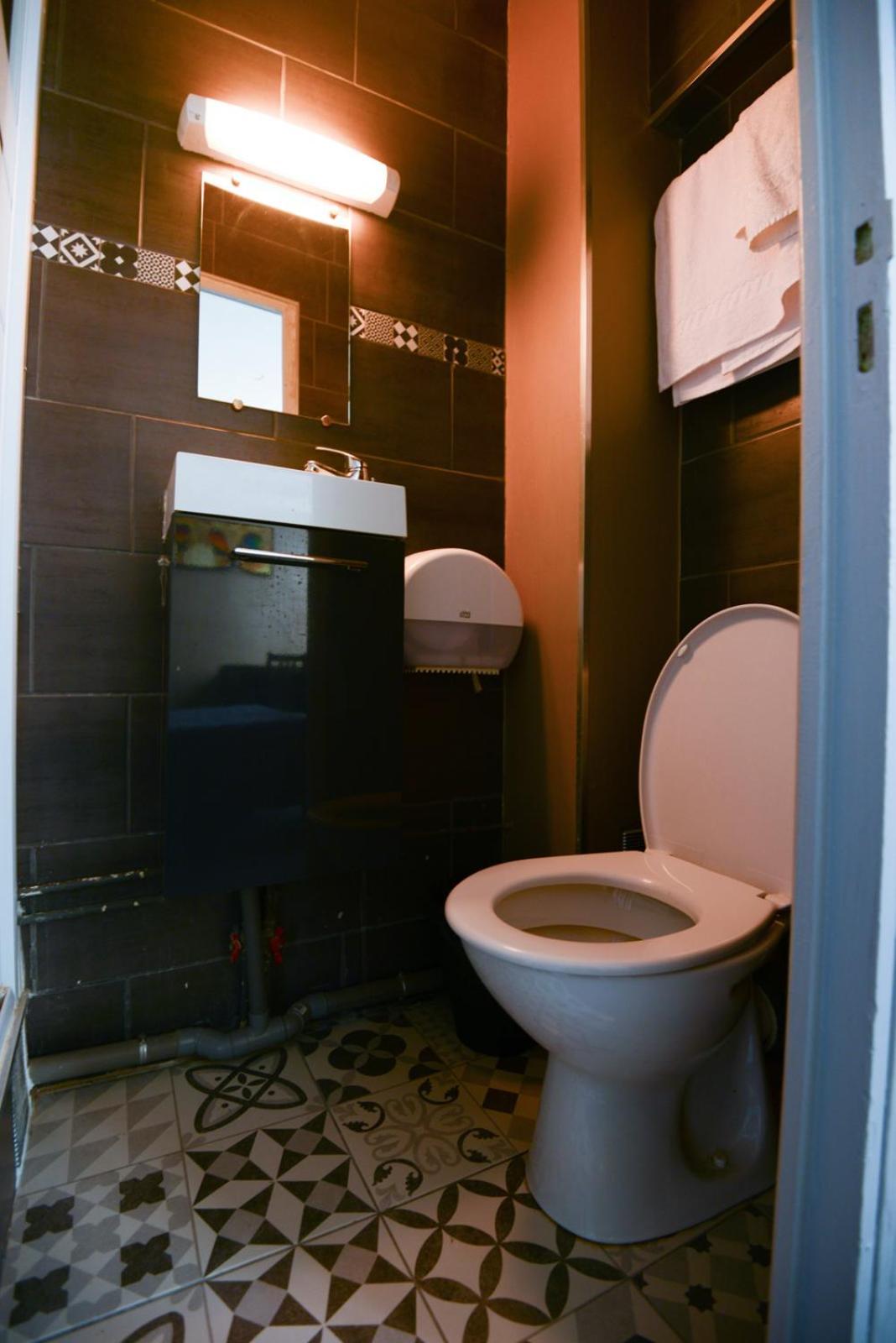 Hotel Wattignies Paris Exterior photo
